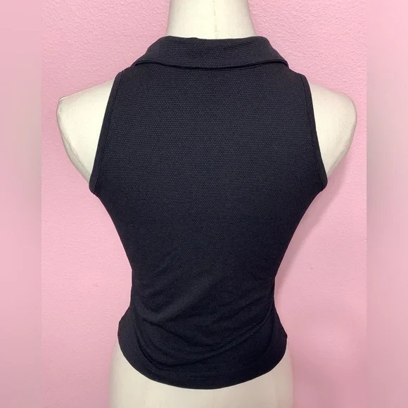 VTG Black Sleeveless Top - Picture 3 of 4